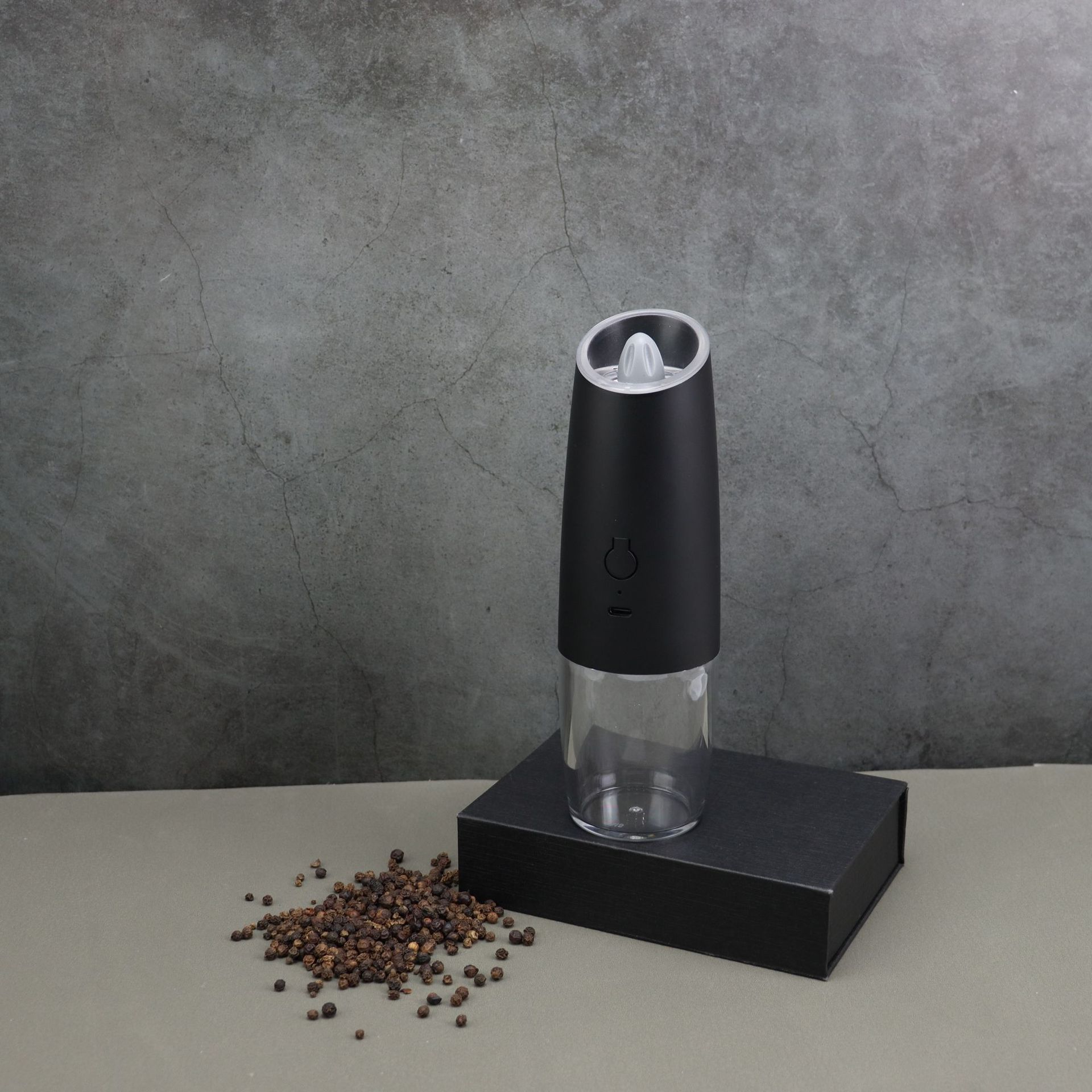 Molinillo de pimienta eléctric - Commercial Kitchen Lights reseña y precio